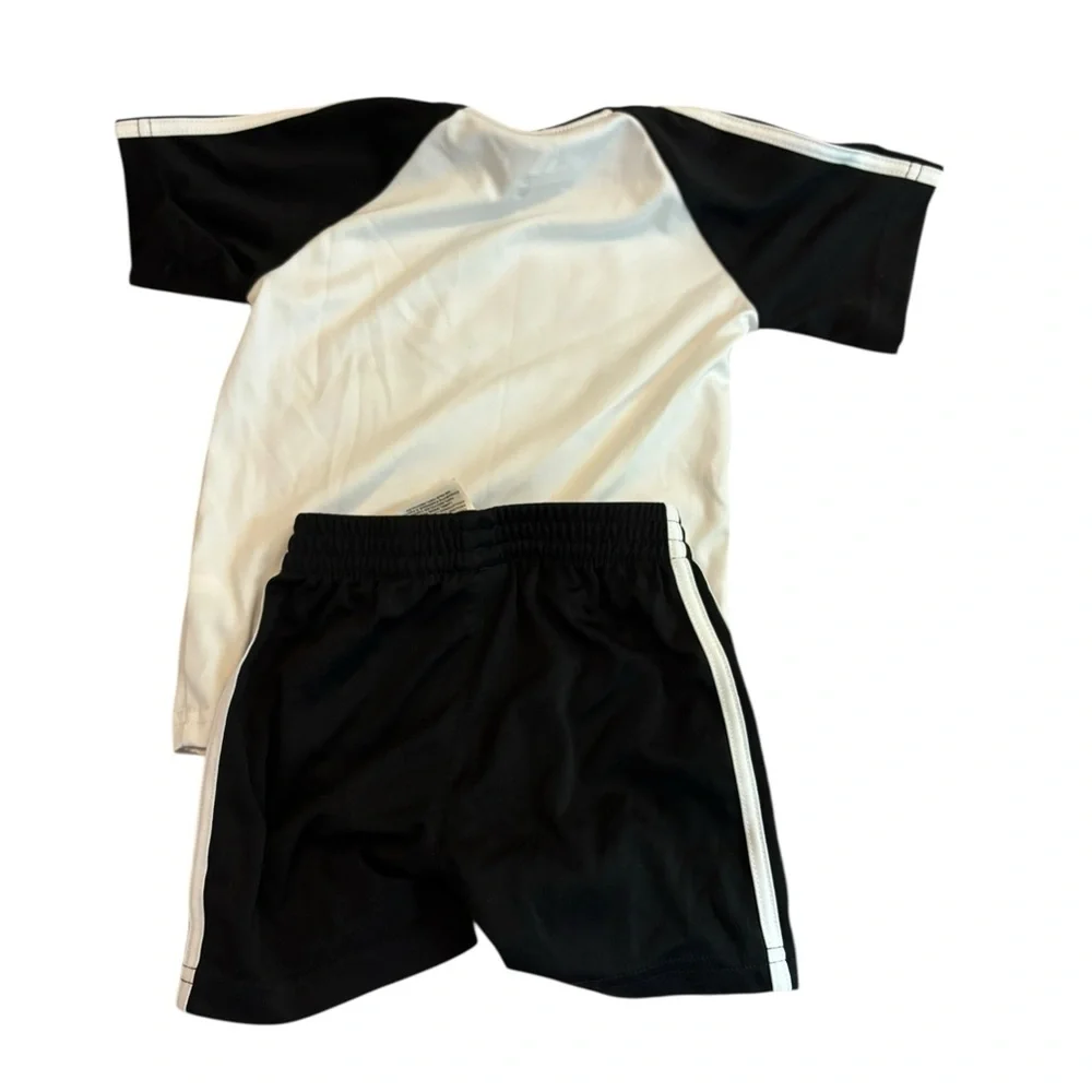 ADIDAS | shorts and shirt outfit 12M